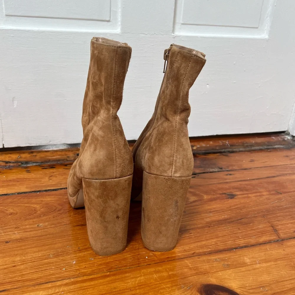 Suede Steve Madden Heeled Bootie - Picture 5 of 5